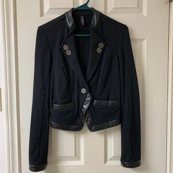 🌷3 for$25🌷Foxy Jeans, US M (Fits Small), Black Pleather Trim Blazer - Picture 3 of 8